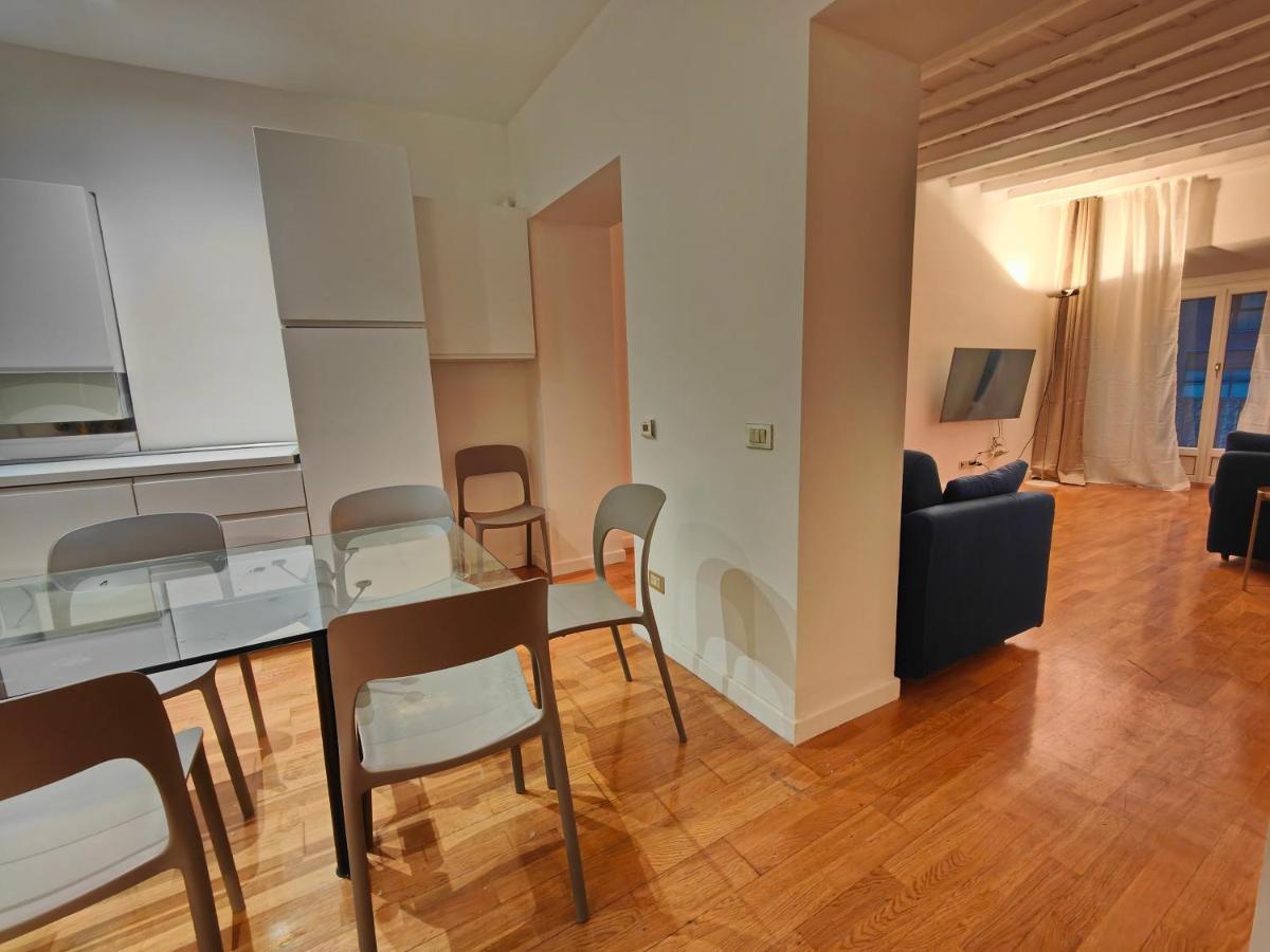 Crocetta - Design Apartment With Terrace 밀라노 외부 사진